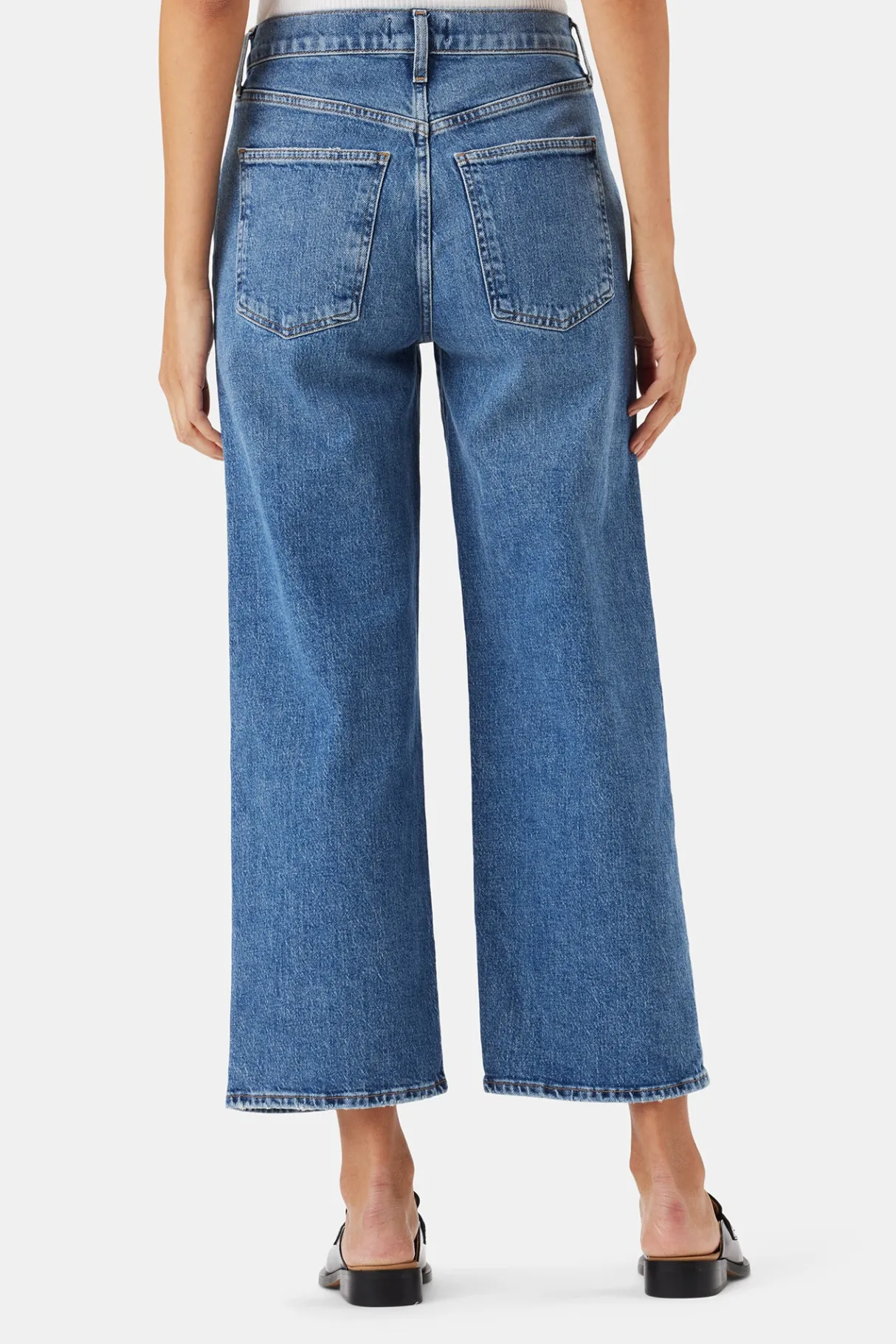 Amour Vert AGOLDE Harper Crop Jean Moor New