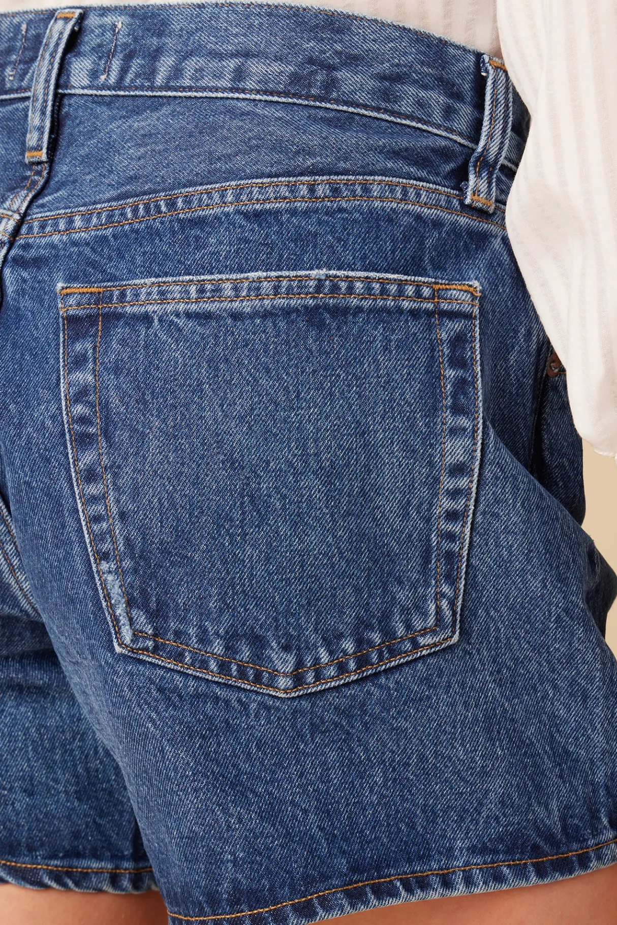 Amour Vert AGOLDE Parker Long Denim Short Enamor New
