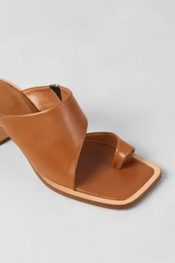 Amour Vert Alohas Josie Leather Sandal Tan Fashion