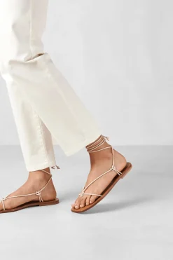 Amour Vert Alohas Misty Sandal Cream Hot