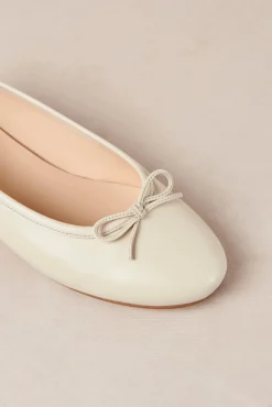 Amour Vert Alohas Oriana Leather Ballet Flats Cream Clearance
