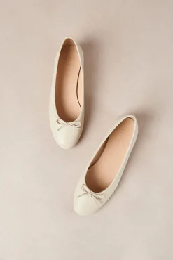 Amour Vert Alohas Oriana Leather Ballet Flats Cream Clearance