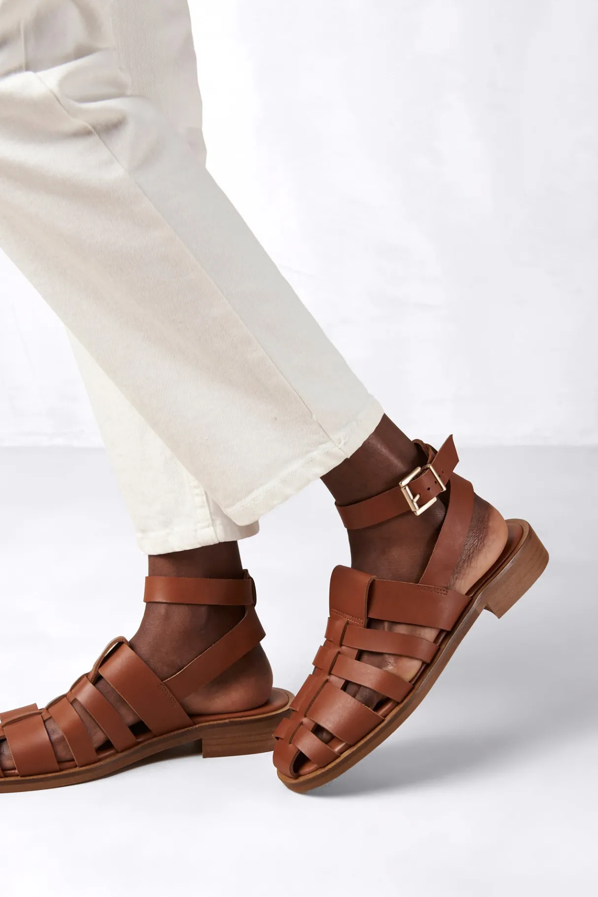 Amour Vert Alohas Perry Fisherman Sandal Tan Hot
