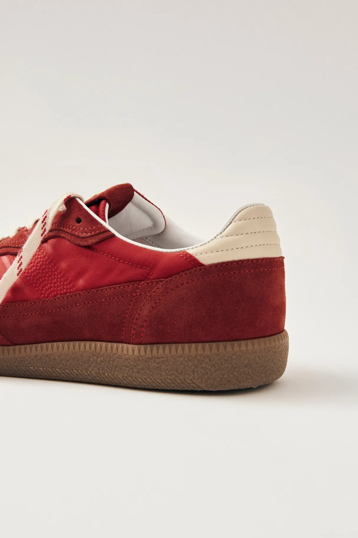 Amour Vert Alohas Tb.490 Rife Leather Sneakers RifeSheenRed Outlet
