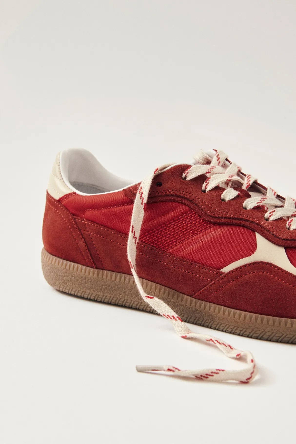 Amour Vert Alohas Tb.490 Rife Leather Sneakers RifeSheenRed Outlet