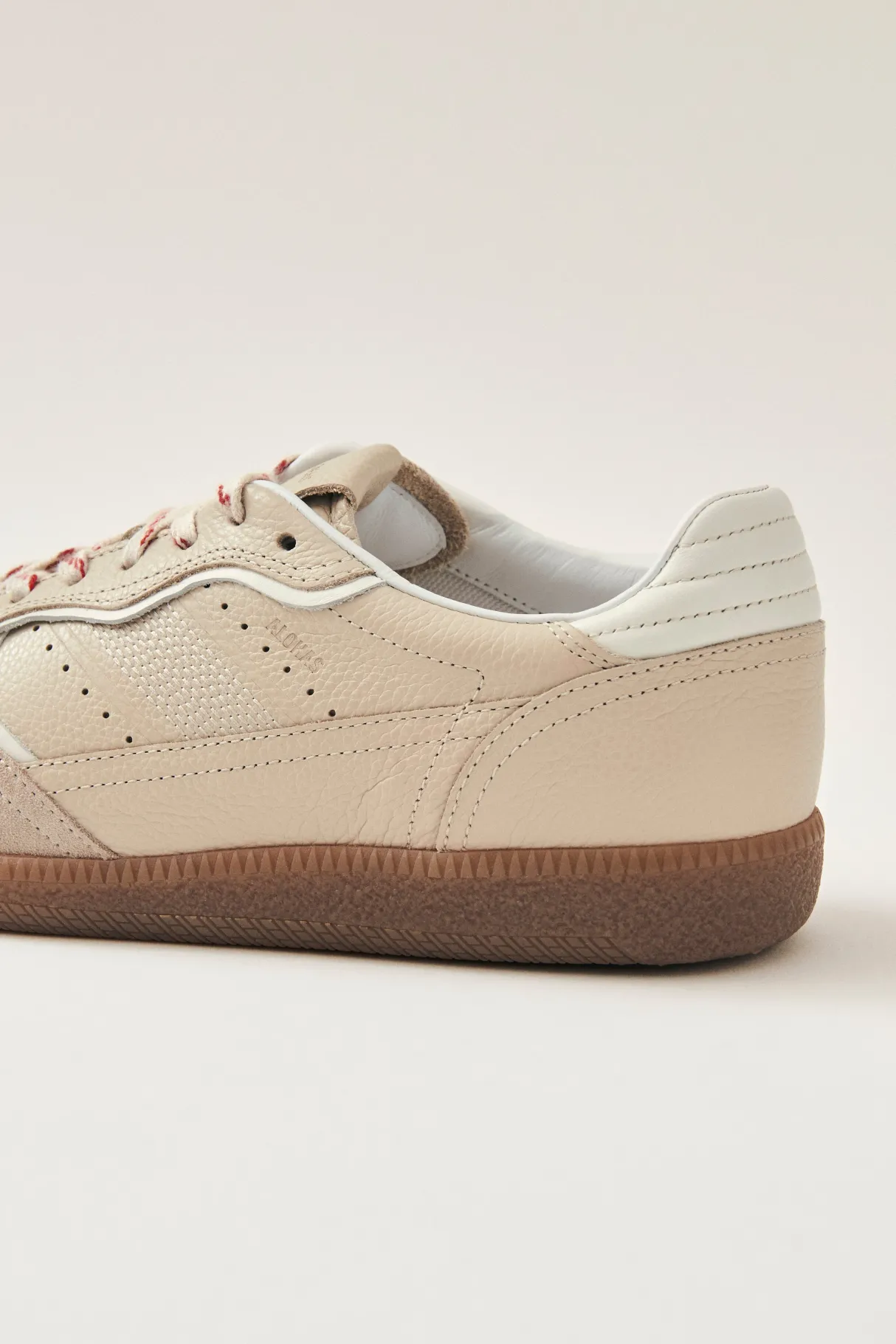 Amour Vert Alohas Tb.490 Rife Leather Sneakers RifeGrainCream Discount