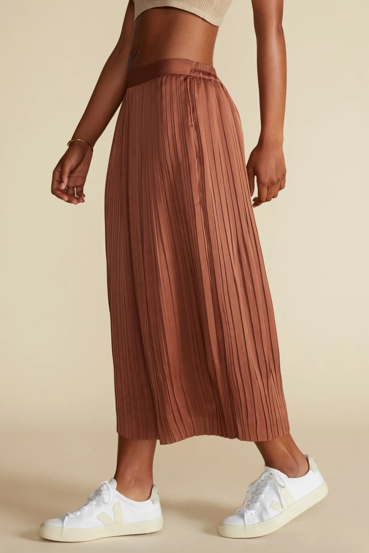 Amour Vert Blaze Pleated Recycled Sateen Skirt Cafe Fashion