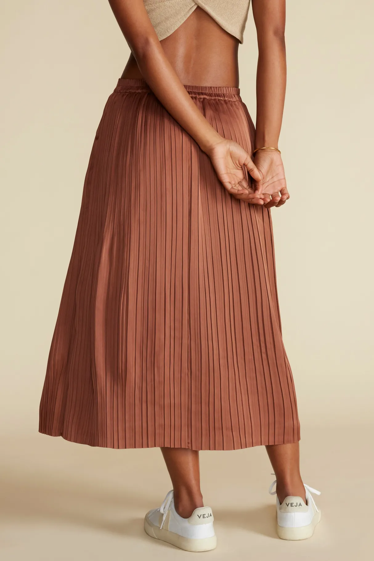 Amour Vert Blaze Pleated Recycled Sateen Skirt Cafe Fashion