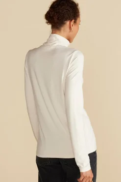 Amour Vert Flannery Bamboo Knit Turtleneck Ivory Hot