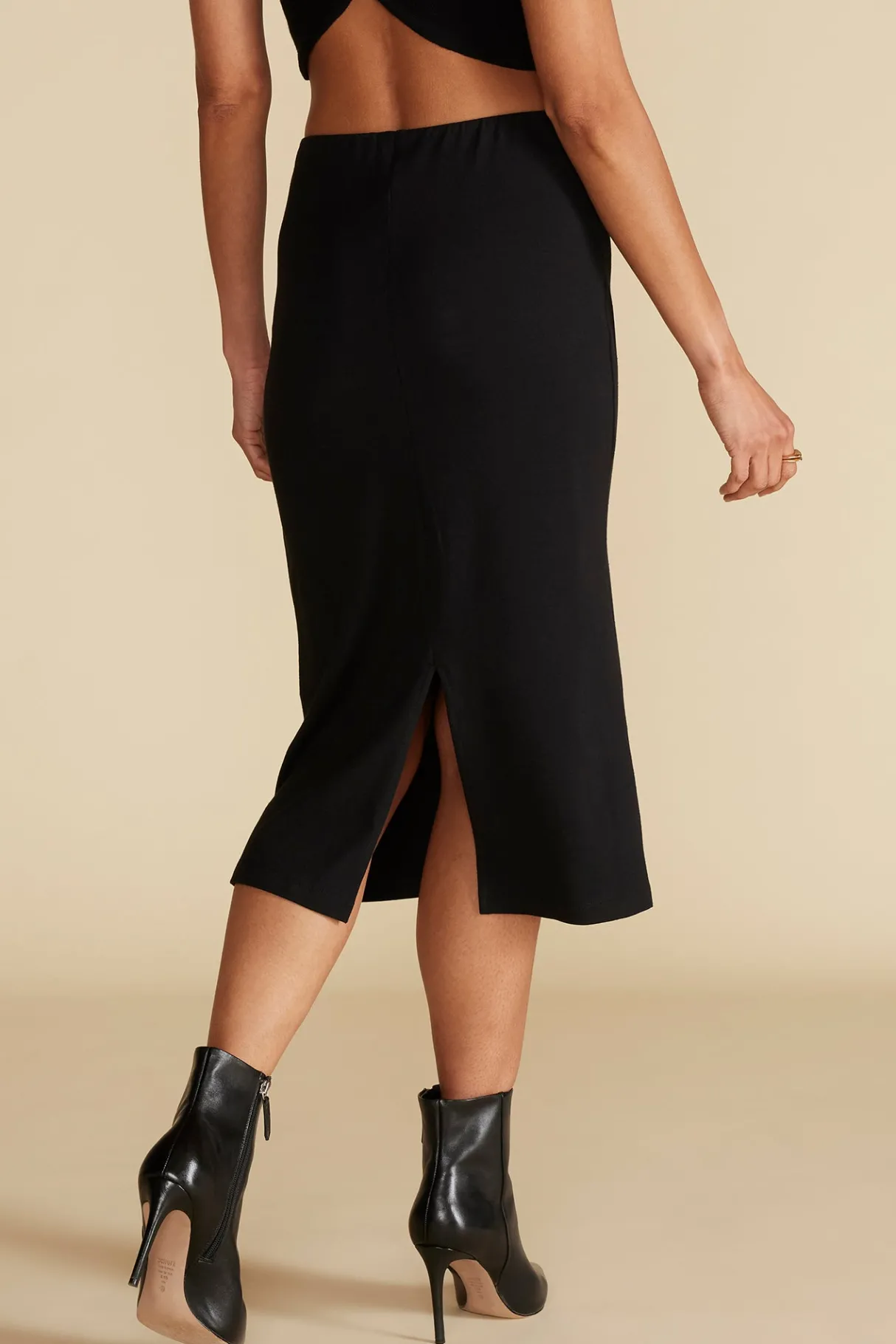 Amour Vert Masha Reverie Knit Skirt Black Discount