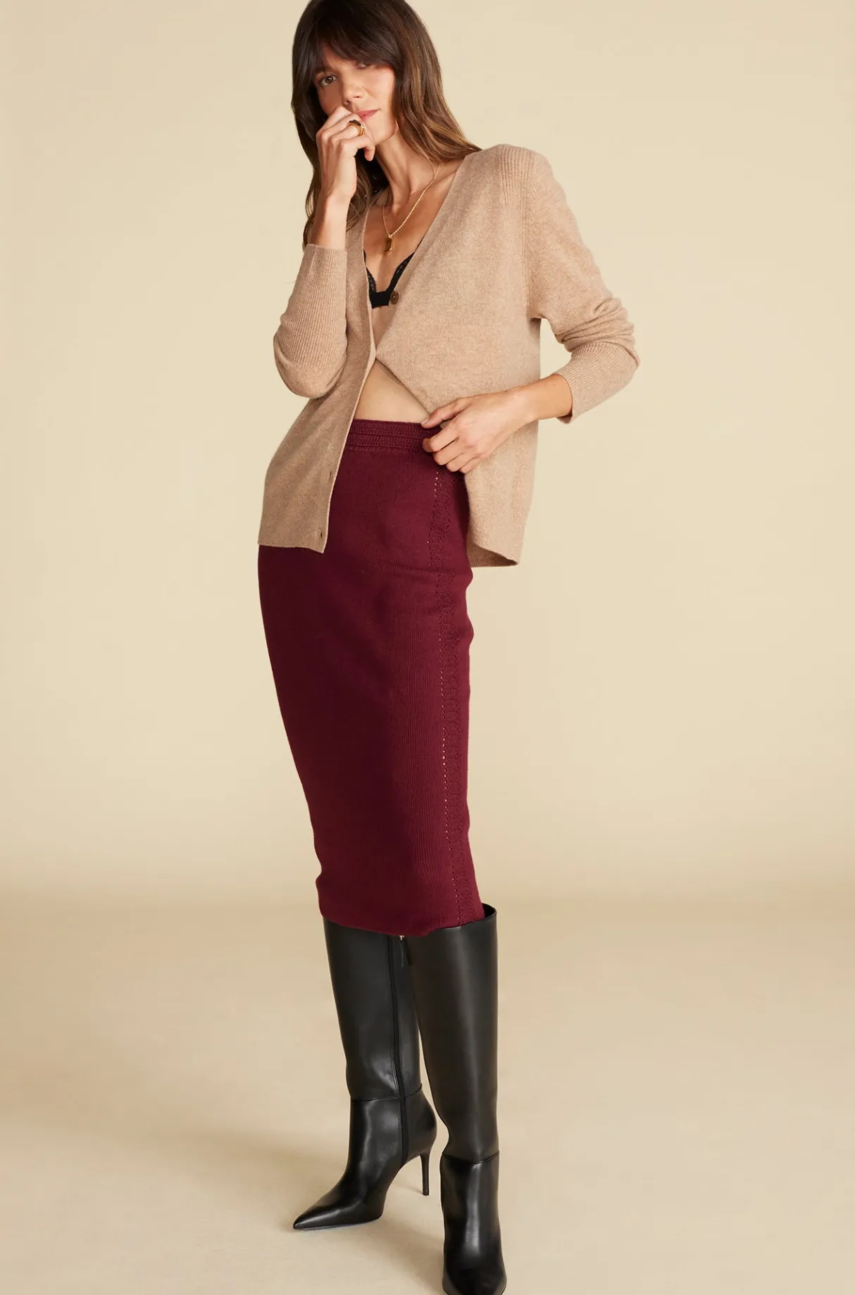 Amour Vert Olympe Knit Pencil Skirt Burgundy Fashion