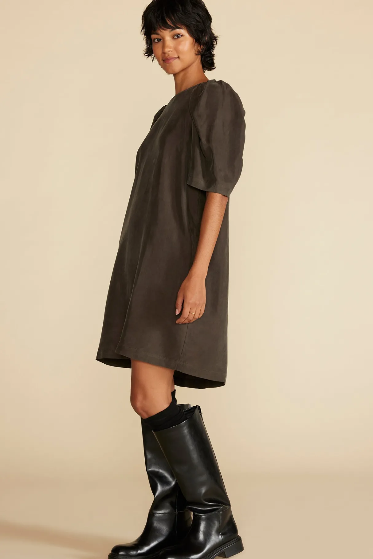 Amour Vert Sylvia Puff Sleeve Dress OliveGreen Fashion