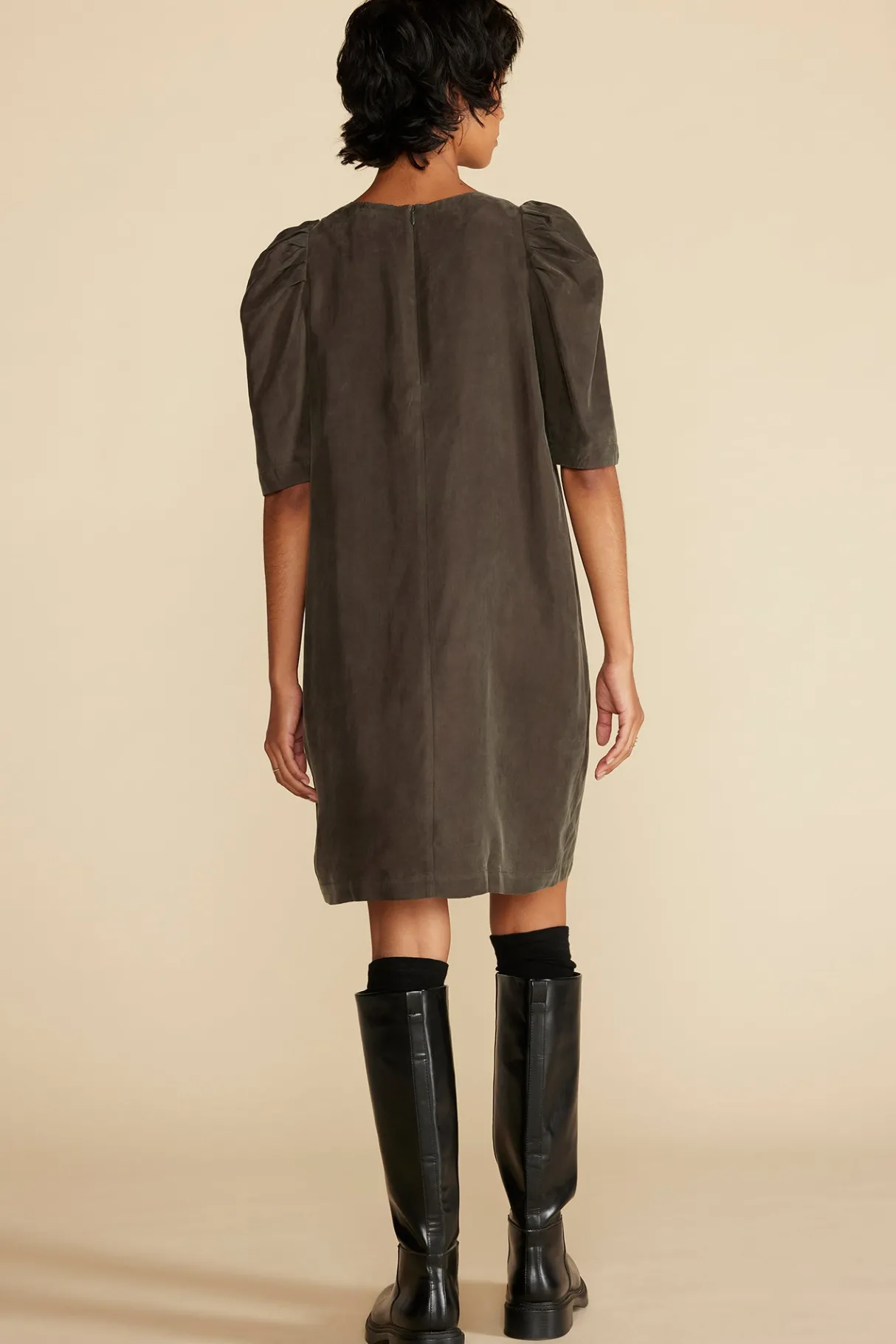 Amour Vert Sylvia Puff Sleeve Dress OliveGreen Fashion