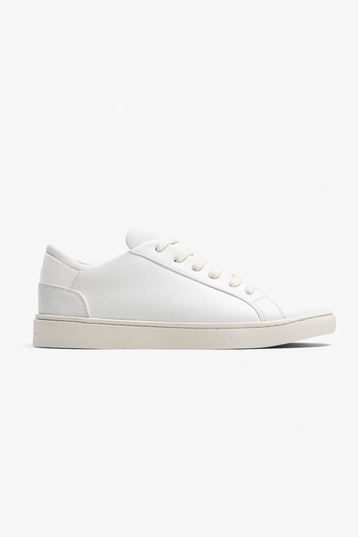 Amour Vert Thousand Fell Lace Up Sneakers White Online