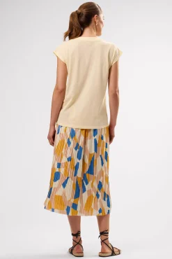 Amour Vert V Neck Solid Tee Anise Clearance