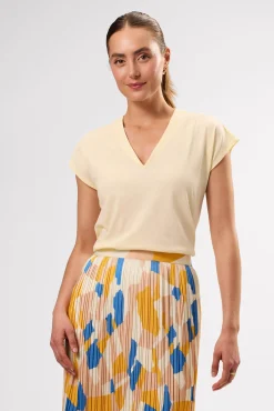 Amour Vert V Neck Solid Tee Anise Clearance