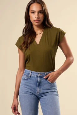Amour Vert V Neck Solid Tee OliveGreen Hot